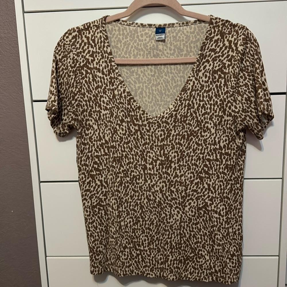Animal print loose tee